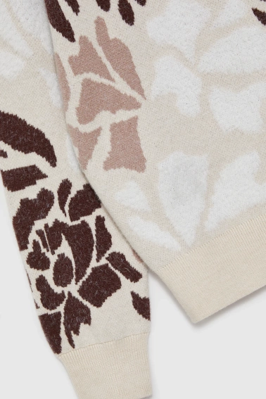 Wzorzysty sweter beżowy