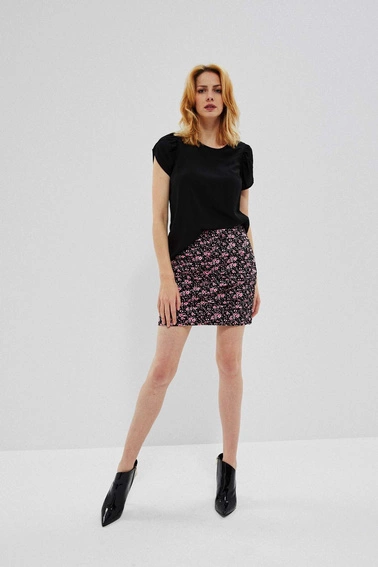 Ołówkowa spódnica w kwiaty