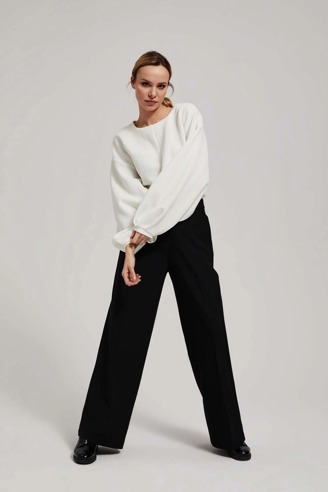 Bluza z szerokim golfem perłowa