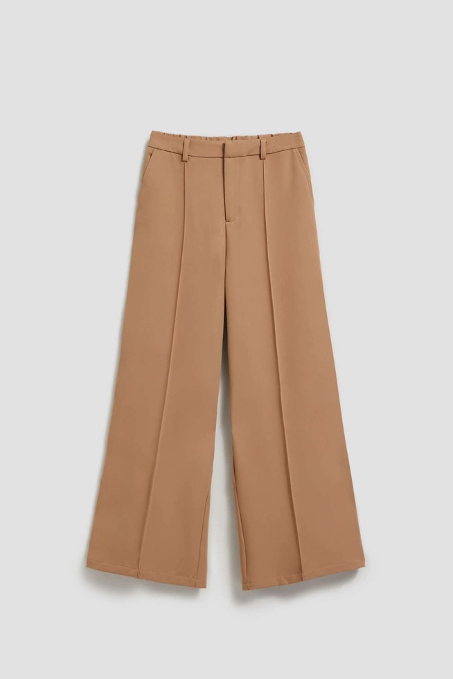 Spodnie w kant z szerokimi nogawkami ciemnobeżowe