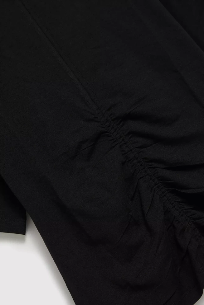 Bluzka z krótkimi szerokimi rękawami czarna