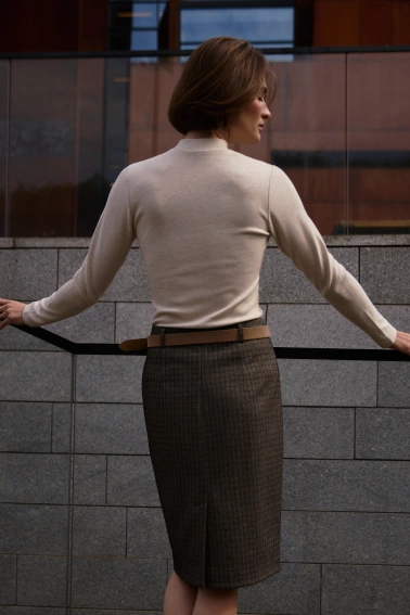 Bluzka z golfem beżowa