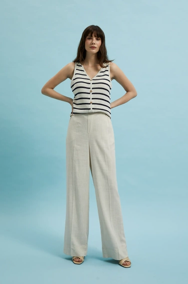 Bluzka w paski z dekoltem w serek i guzikami beżowa