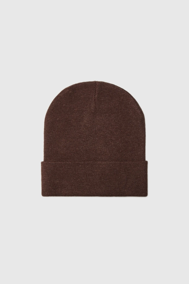Zimowa czapka brązowa