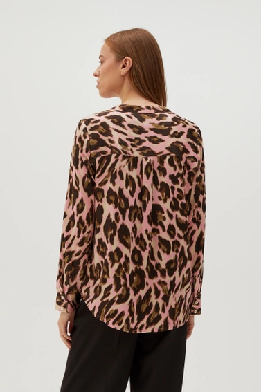 Koszula w panterkę z długimi rękawami beżowa