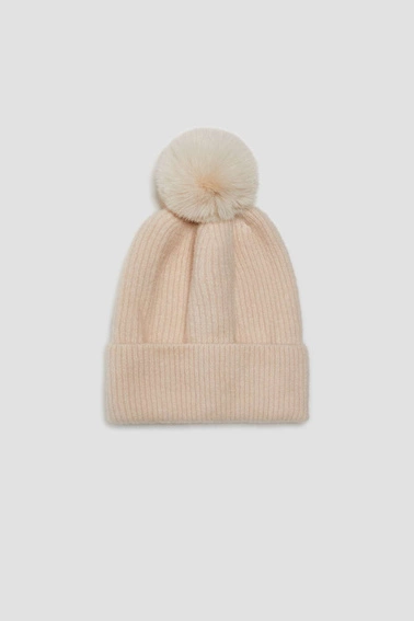Czapka z pomponem pudrowo-różowa