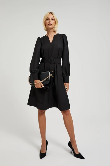 Elegancka torebka z łańcuchem czarna