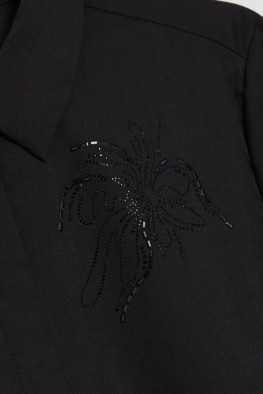 Koszula z kołnierzykiem czarna