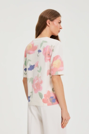 Sweter w kwiaty biały