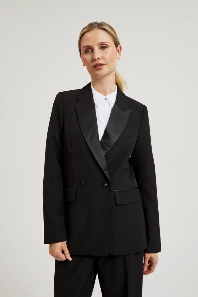 Elegancka marynarka z ozdobnymi klapami czarna