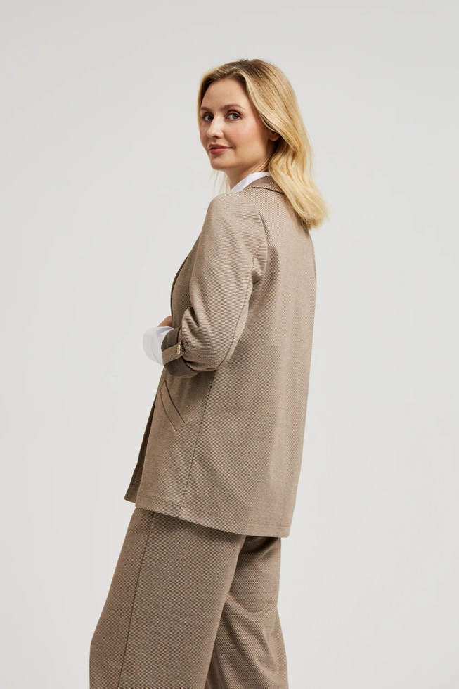 Marynarka z podwijanymi rękawami beżowa