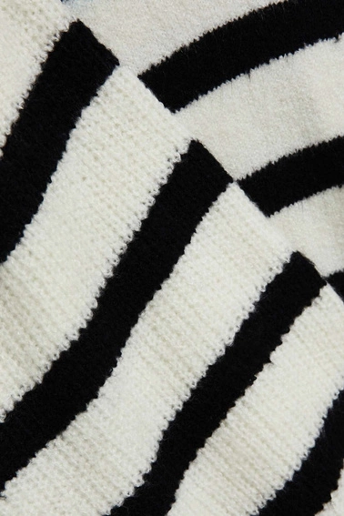 Sweter w paski z okrągłym dekoltem perłowo-czarny