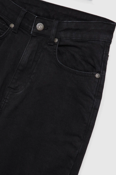 Jeansy z prostą nogawką czarne