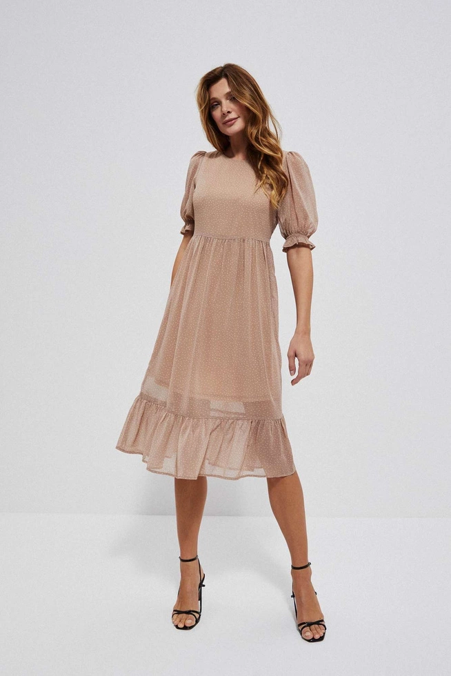 Sukienka z falbaną w groszki