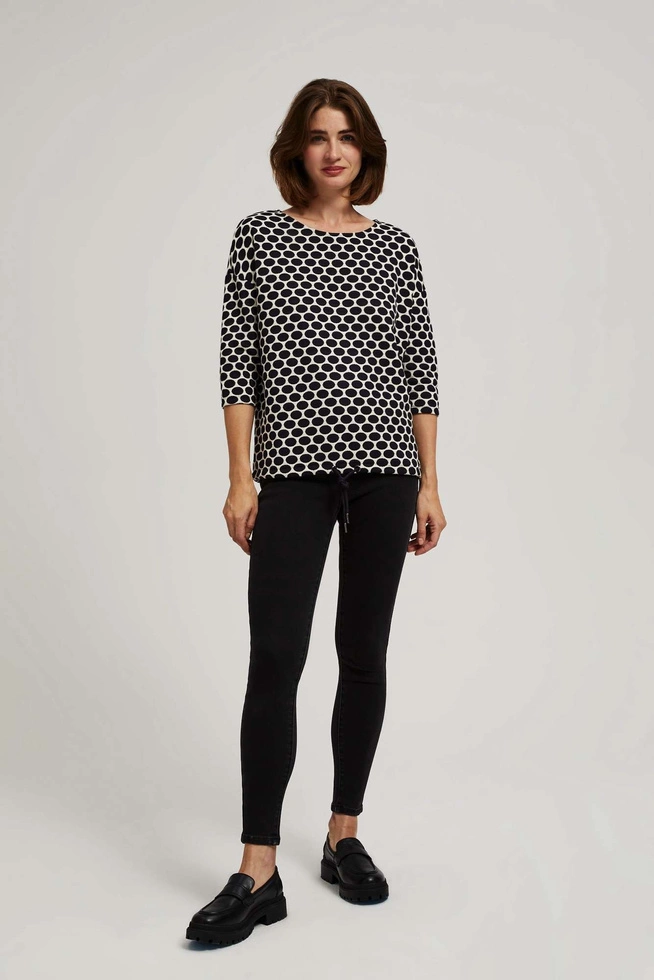 Jeansy rurki z efektem push up czarne