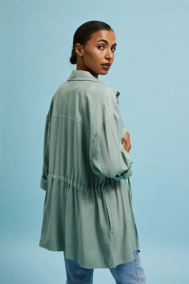 Letnia kurtka oliwkowa