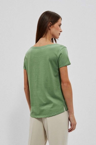 Bawełniany t-shirt z okrągłym dekoltem i kieszkonką oliwkowy