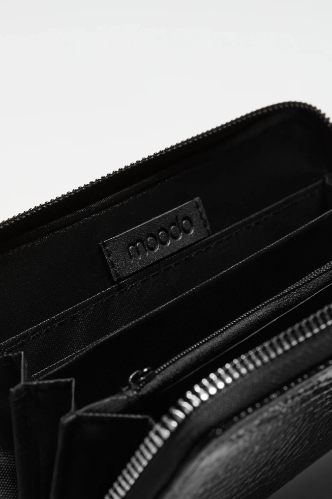 Portfel z zawieszką czarny