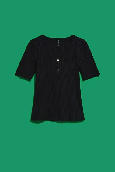 Bluzka z okrągłym dekoltem i guzikami