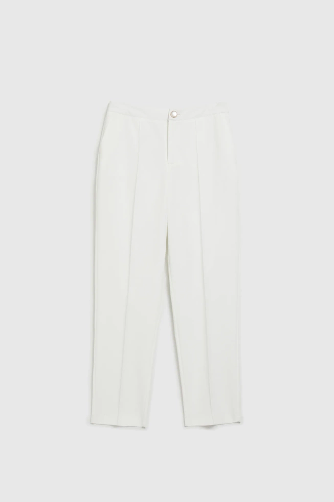 Eleganckie spodnie w kant białe