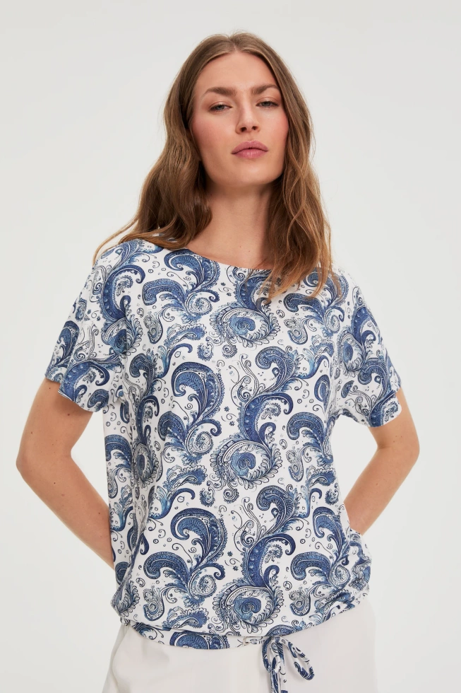 Bluzka z wzorem paisley biała