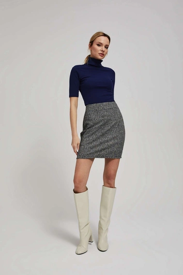 Dopasowana spódniczka czarna