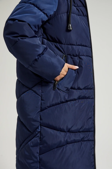 Zimowa pikowana kurtka granatowa