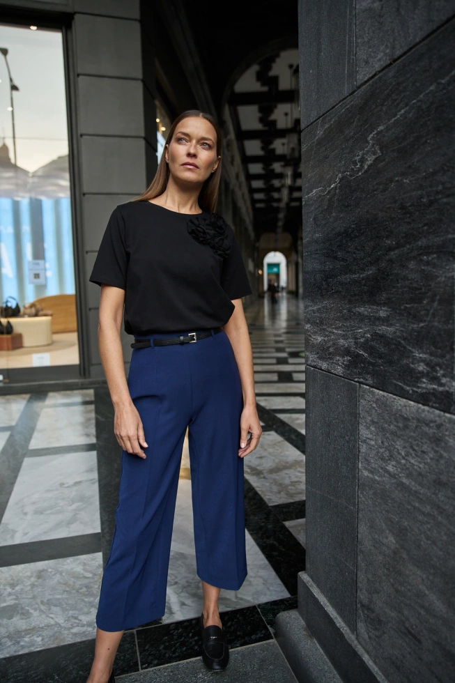 Spodnie z paskiem granatowe