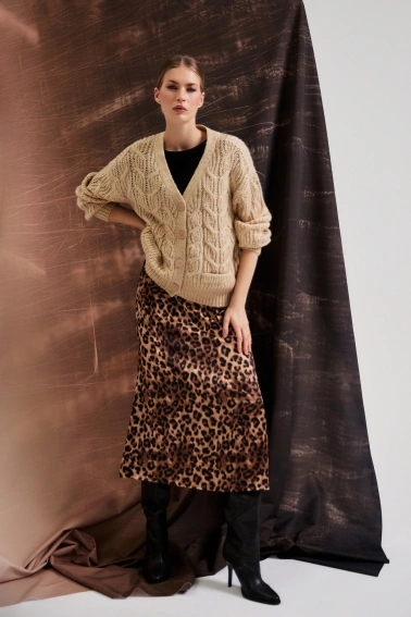 Kardigan z dekoltem w serek beżowy