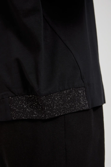 Bluzka z aplikacją czarna