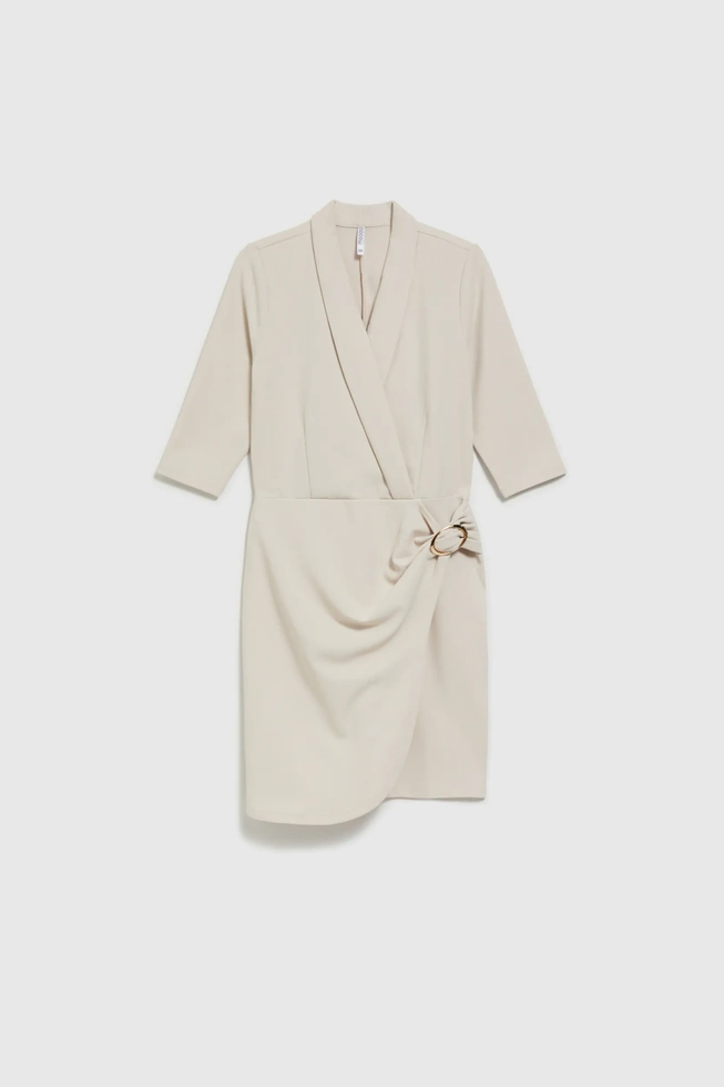 Elegancka sukienka beżowa