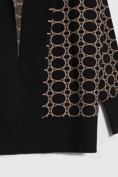 Kardigan w geometryczny wzór czarny