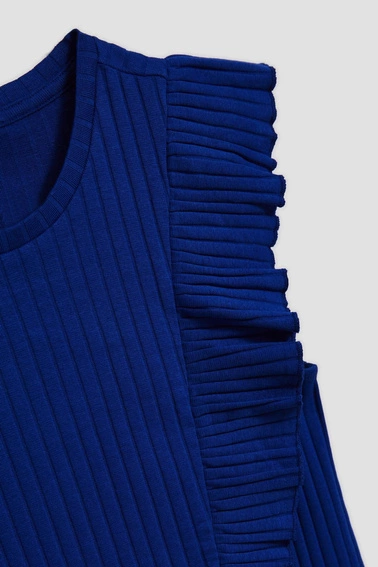 Prążkowana bluzka z falbaną niebieska