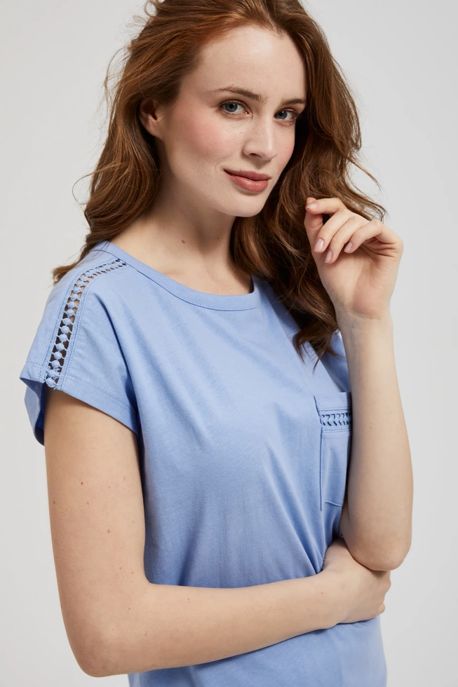 Bluzka z kieszonką błękitna