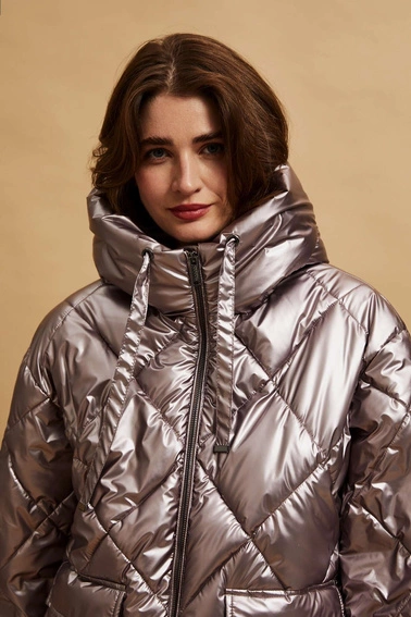 Metaliczna pikowana kurtka