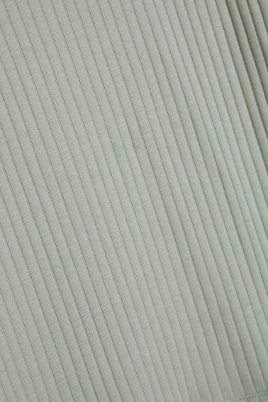 Bluzka z prążkowanego materiału oliwkowa