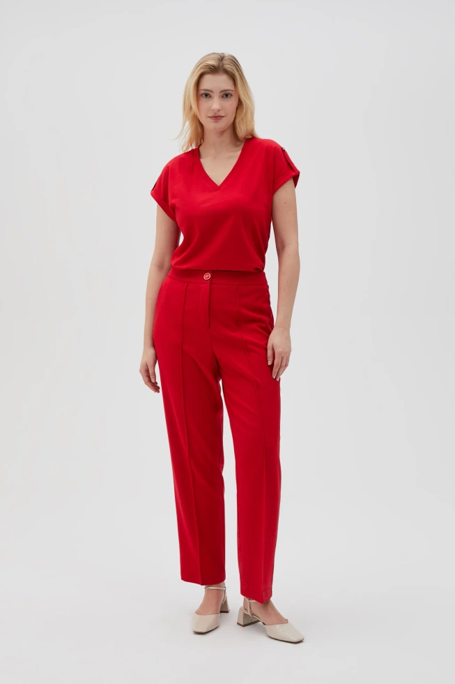 Gładki t-shirt z dekoltem w serek czerwony