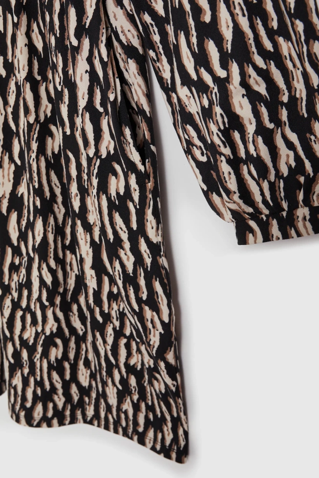 Sukienka z bufiastymi rękawami brązowa