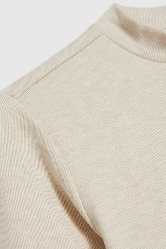 Bluzka z golfem beżowa