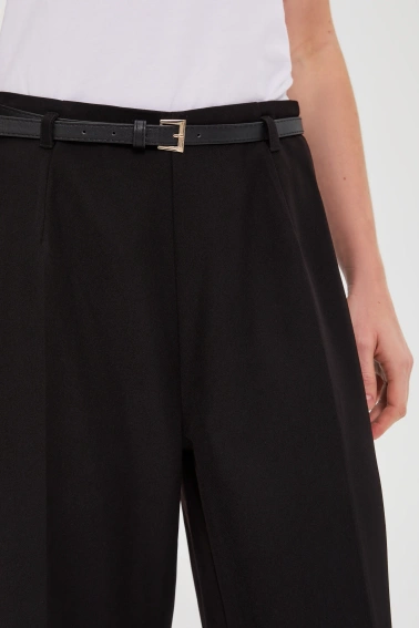 Spodnie z paskiem czarne