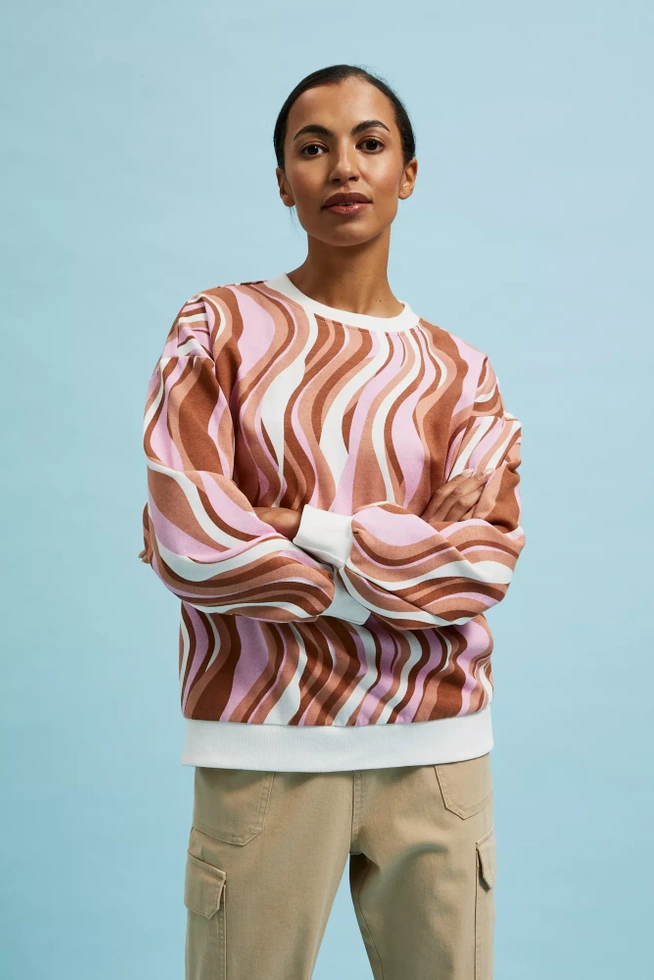 Bluza wkładana przez głowę z geometrycznym wzorem brązowa