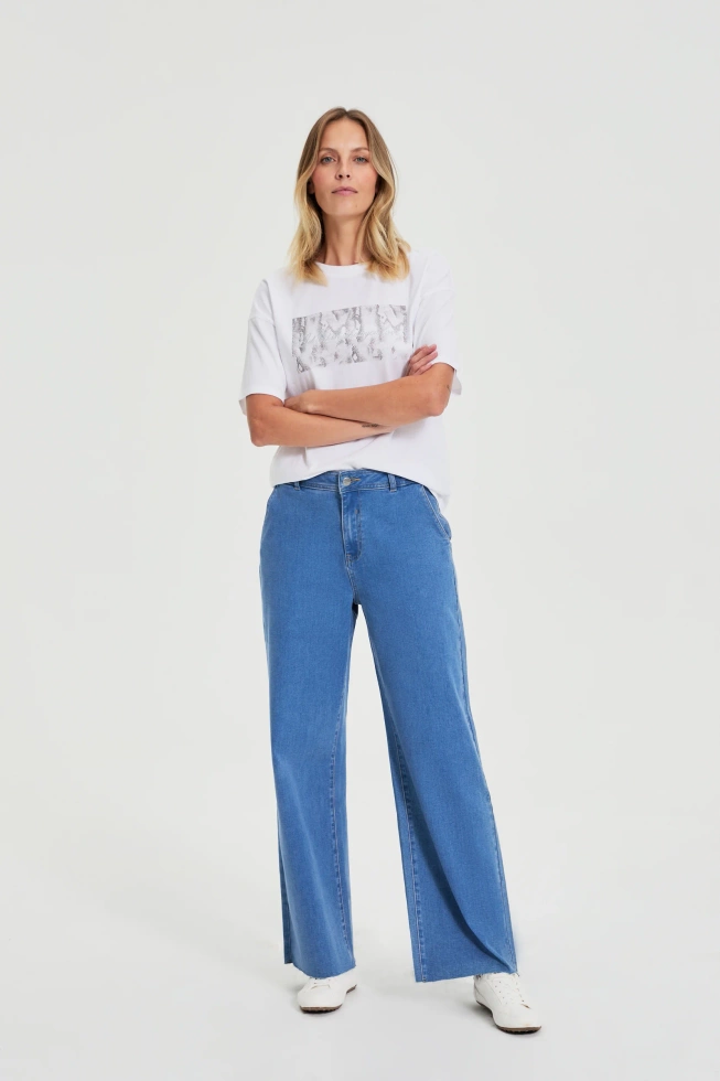 Jeansy z szerokimi nogawkami niebieskie