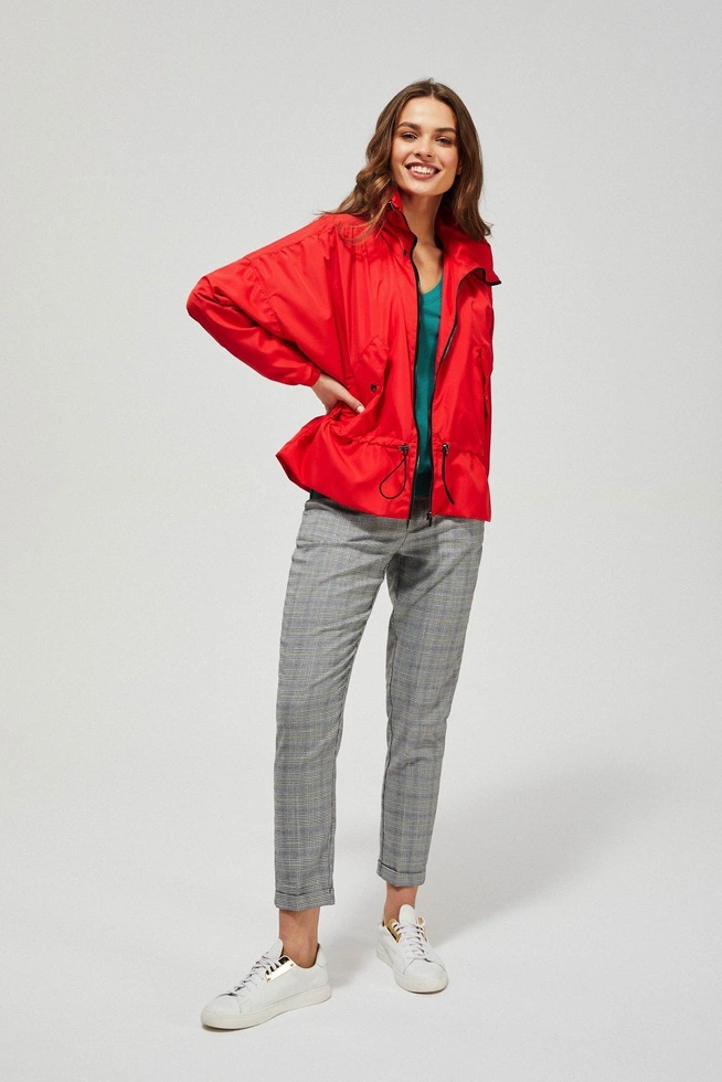 Kurtka wiatrówka z kapturem