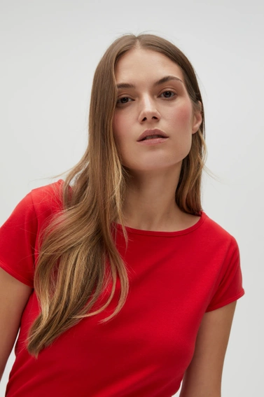 Dopasowany t-shirt czerwony