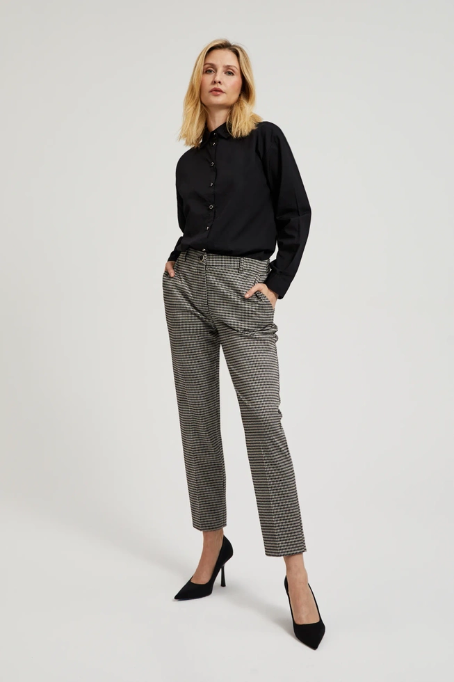 Gładka koszula z dlugimi rękawami czarna