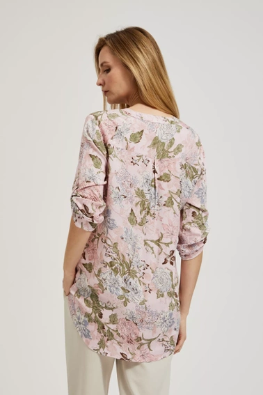 Koszula z kwiatowym printem i dekoltem w serek różowa