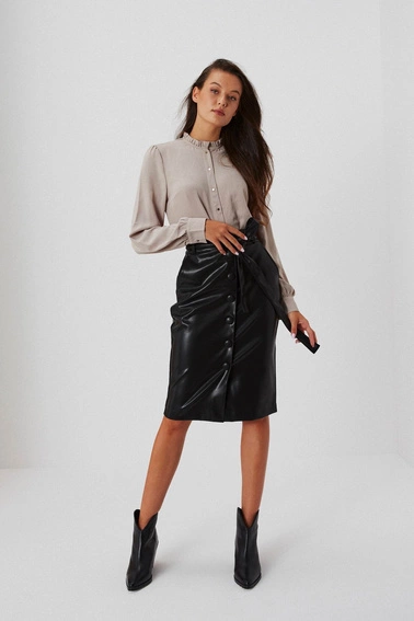 Ołówkowa spódnica z imitacji skóry