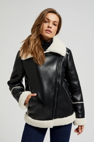 Kurtka z futrzanym kołnierzem czarna