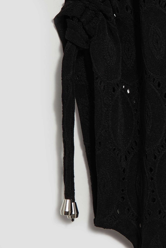 Ażurowa bluzka czarna