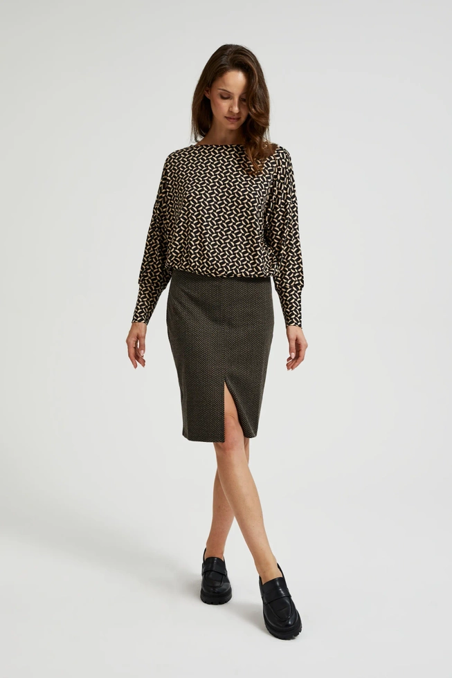 Ołówkowa spodnica z metaliczną nitką czarna